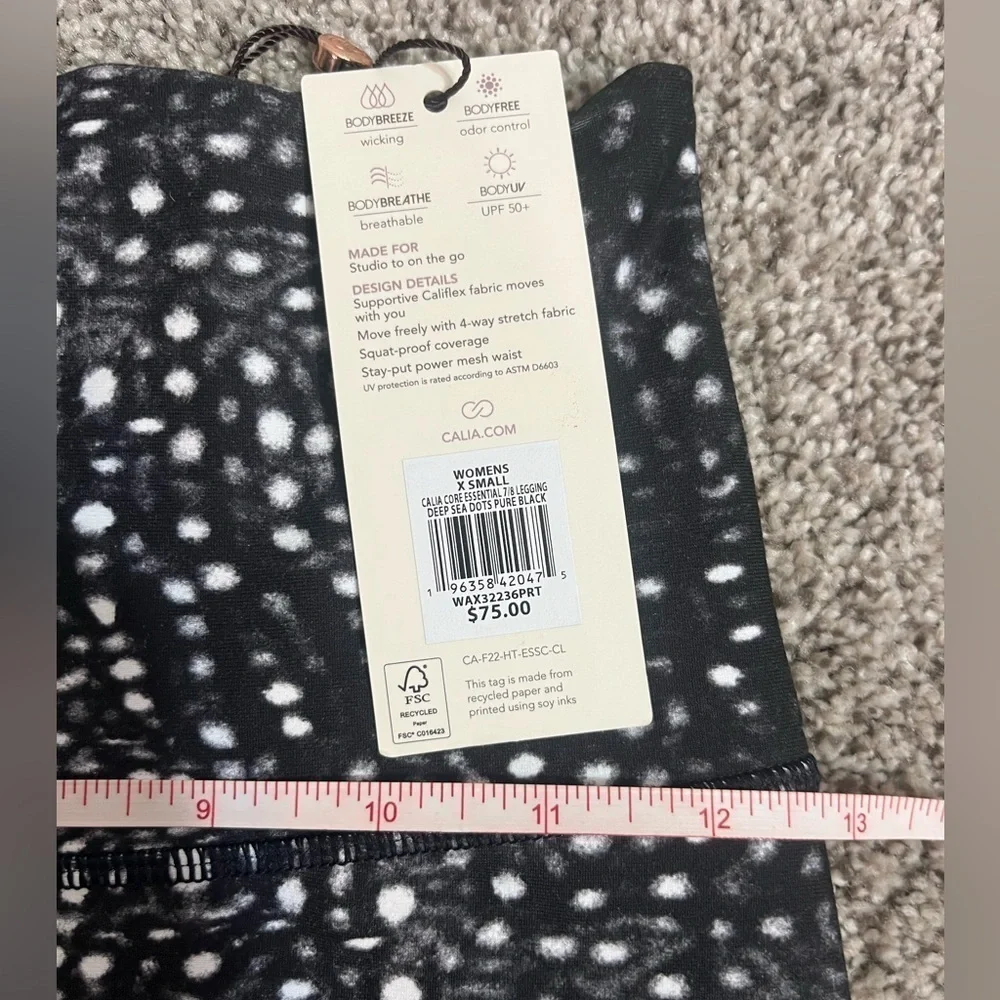 Calia by Carrie Underwood NWT Black and White 7/8 Leggings - Picture 7 of 8